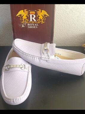 Royal Shoes Men’s Sweet Lavender Loafers Moccasins Leather Slip On Size 8 Casual